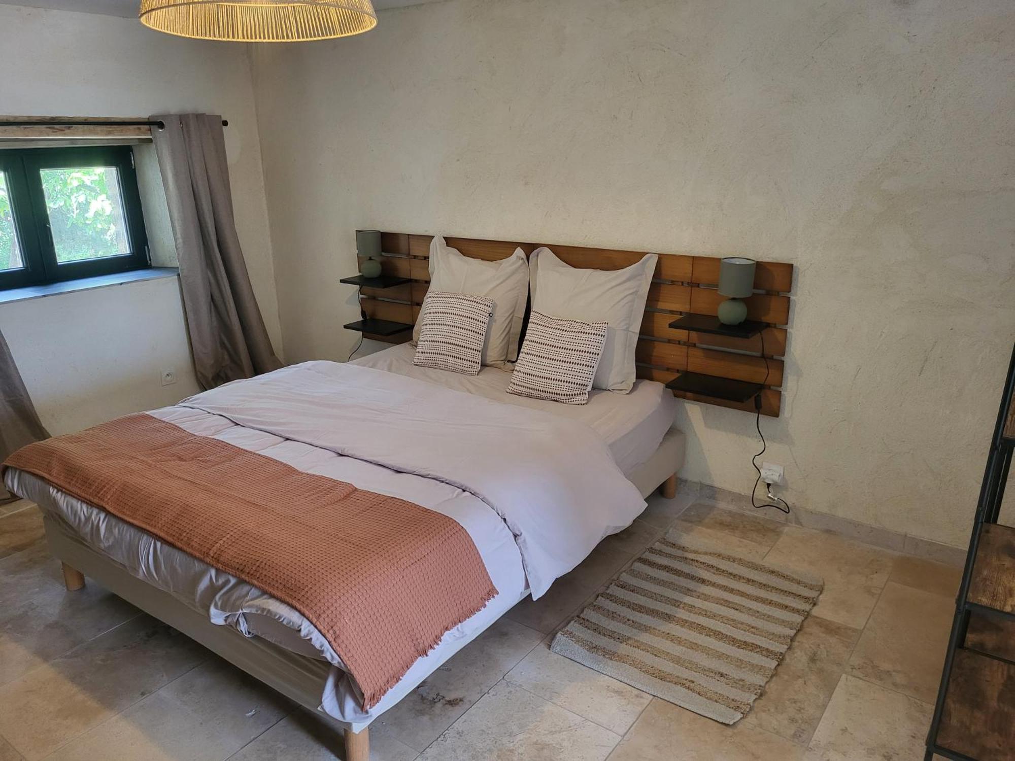 Bastide De La Madeleine Bed & Breakfast Pougnadoresse Exterior photo